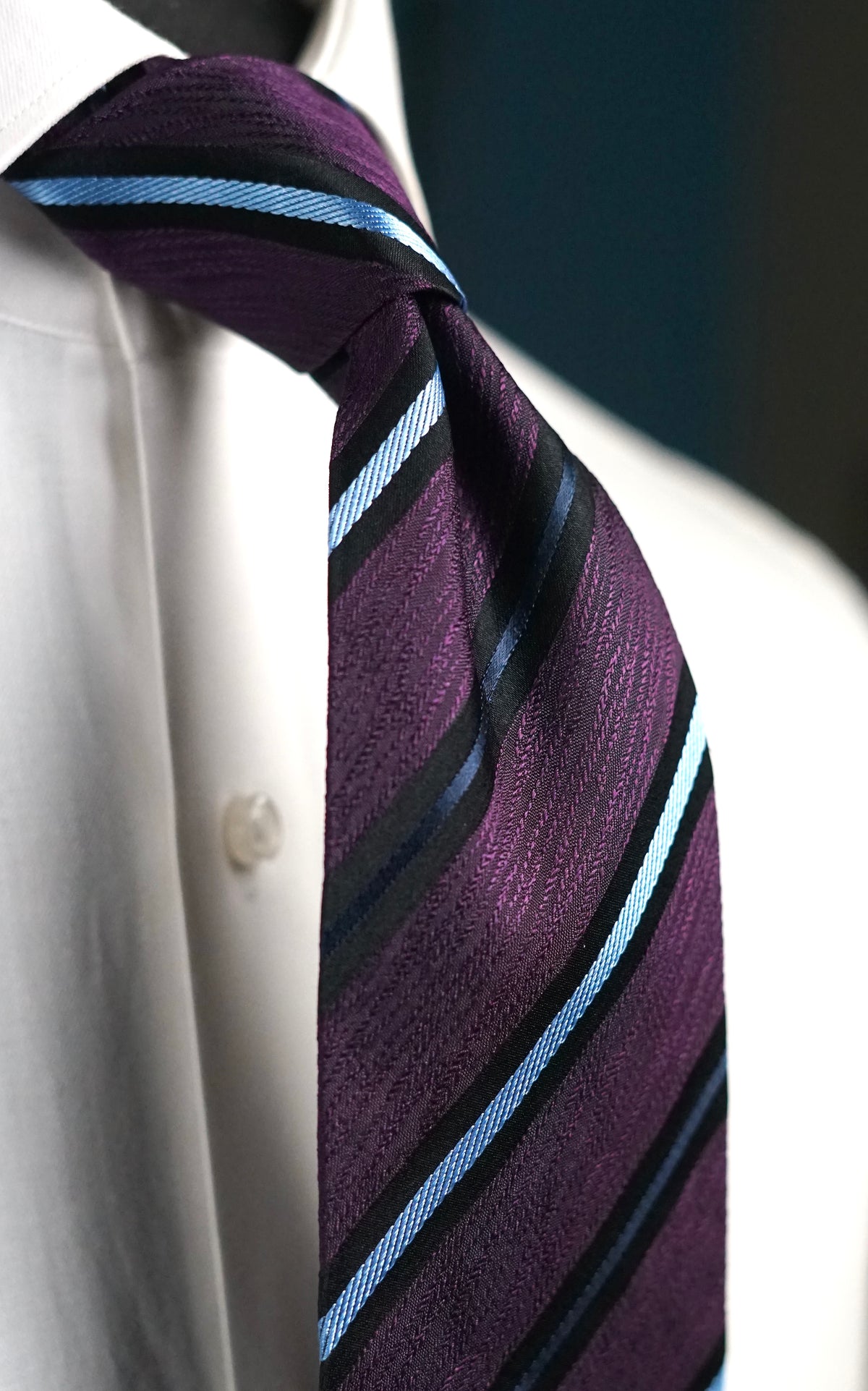 Viola Vintage Tie