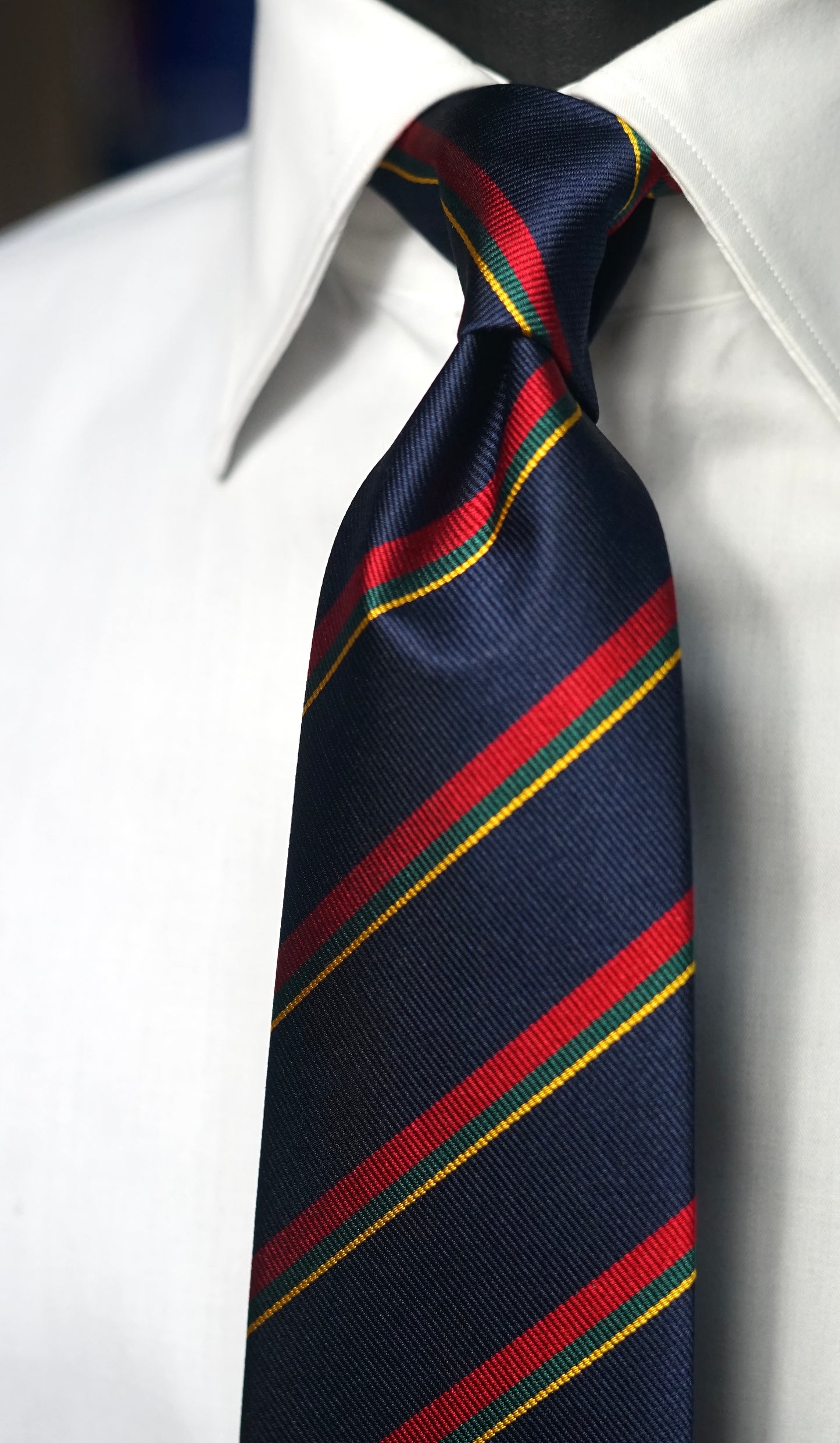 Regimentale Verde Silk Necktie