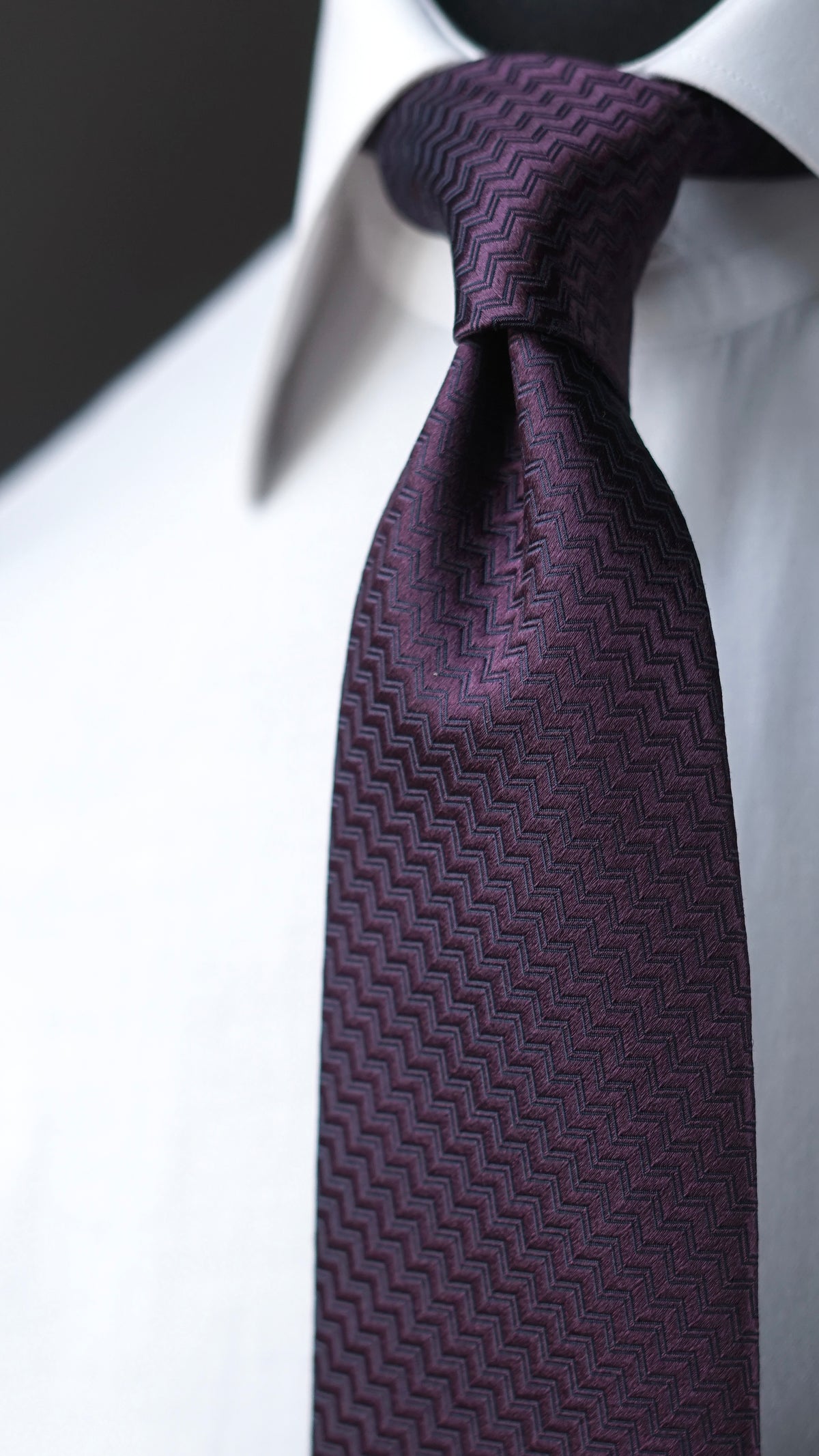 Bespoke Riga Viola Silk Necktie