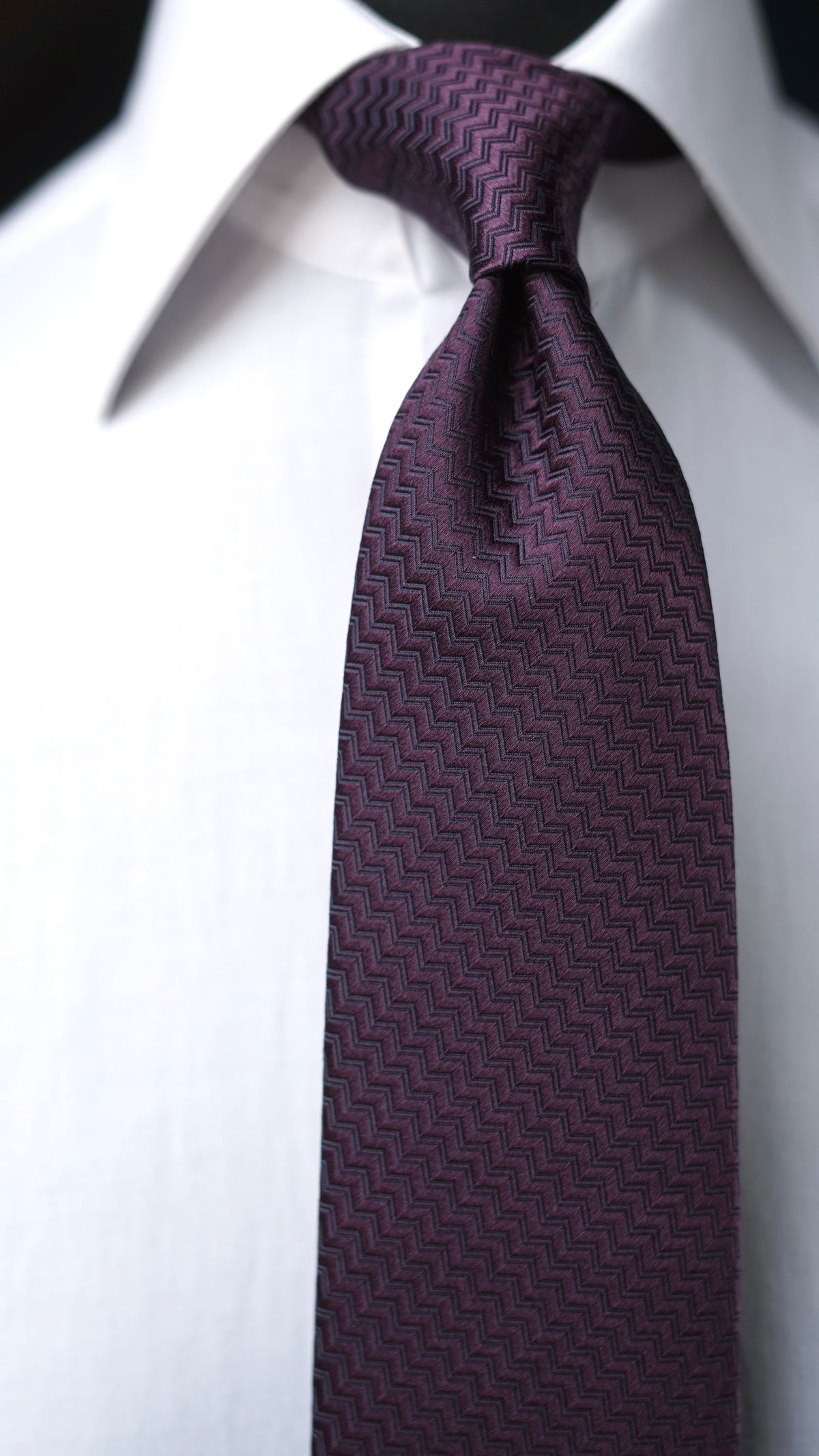 Bespoke Riga Viola Silk Necktie