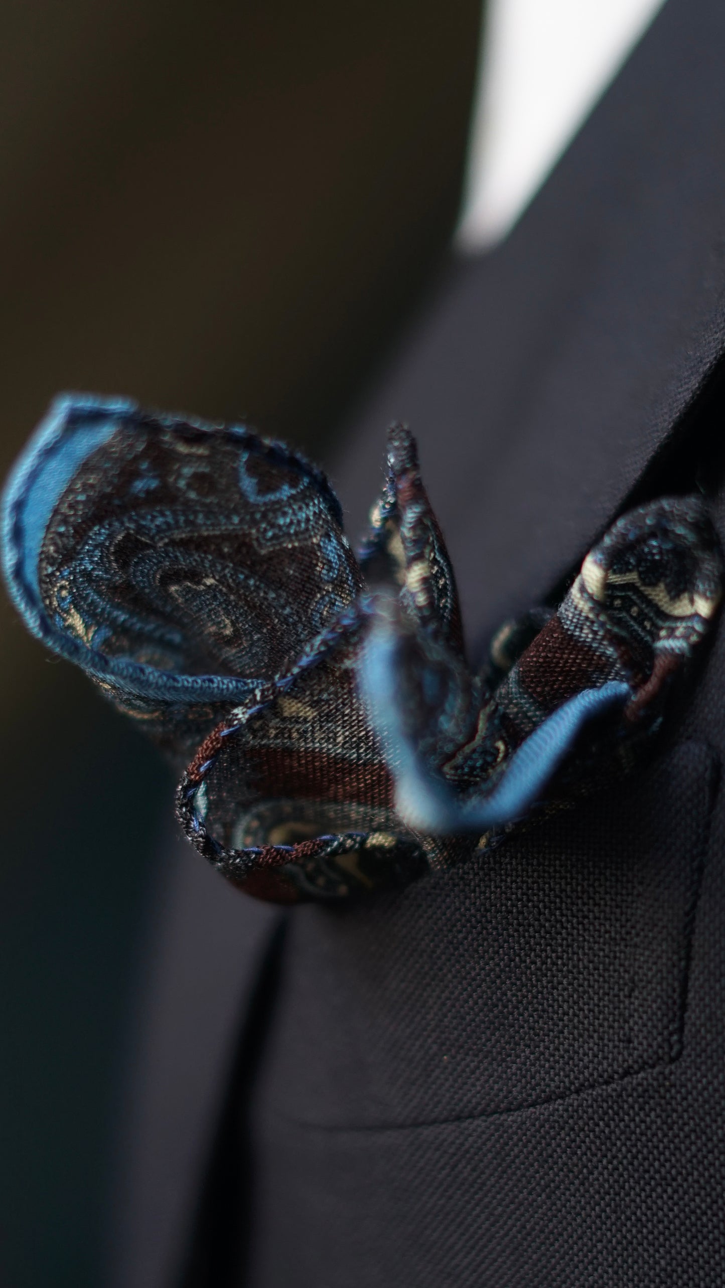 Leonida Wool One Side Edged Pocket Square