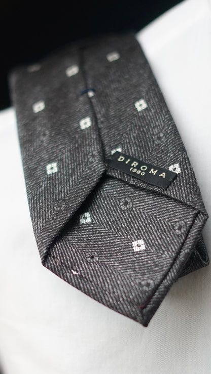 Carbonia Silk Necktie