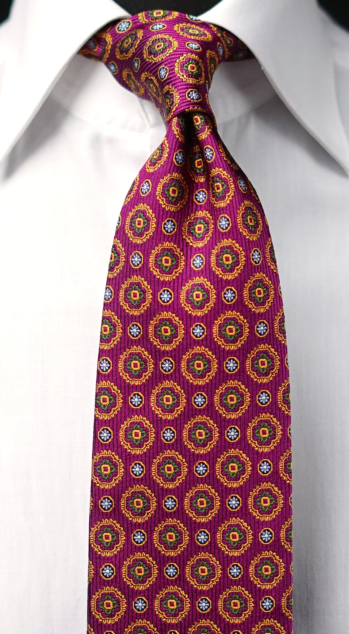 Carola Silk Necktie