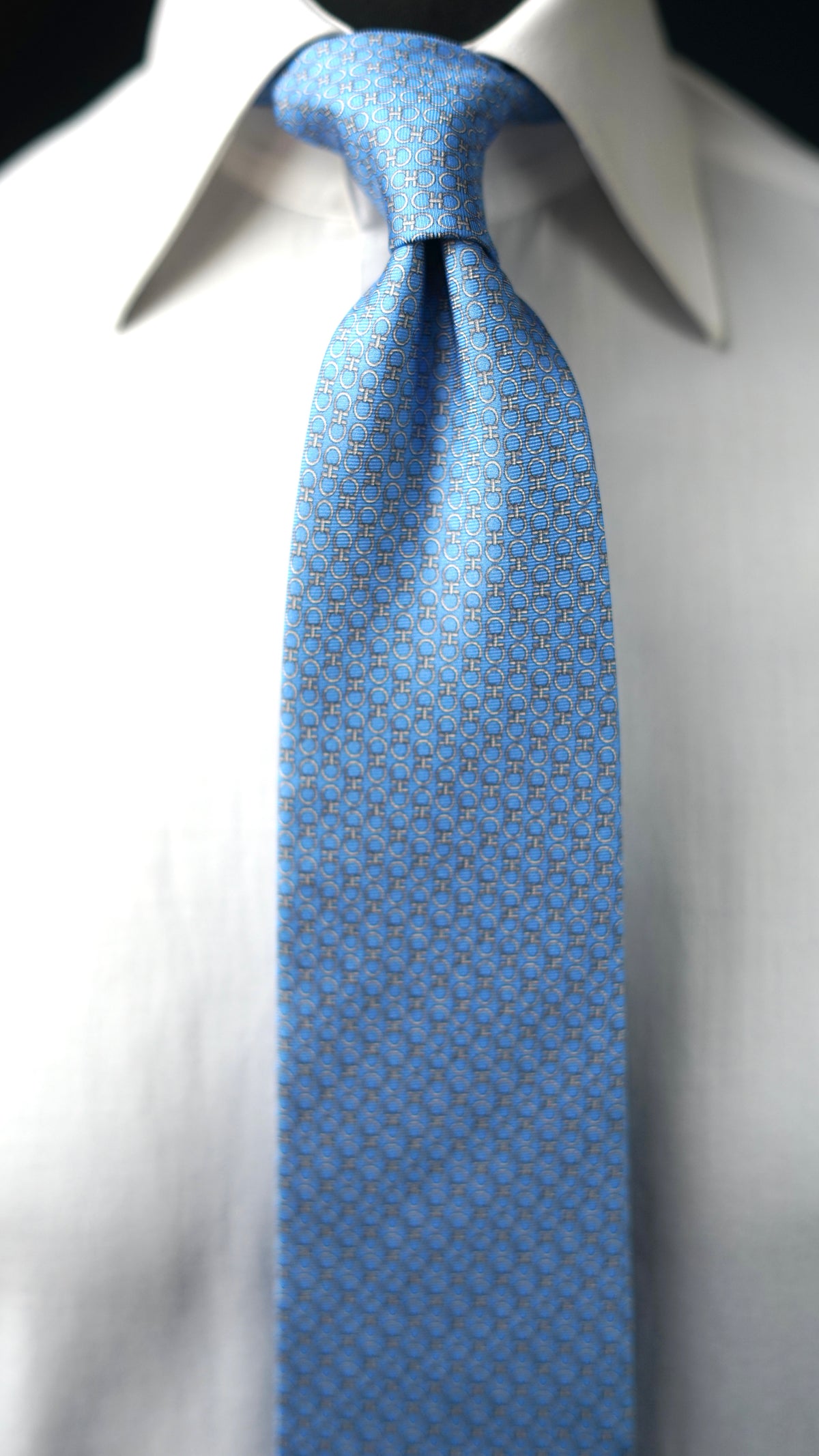 Bespoke Tapioca Cielo Silk Necktie