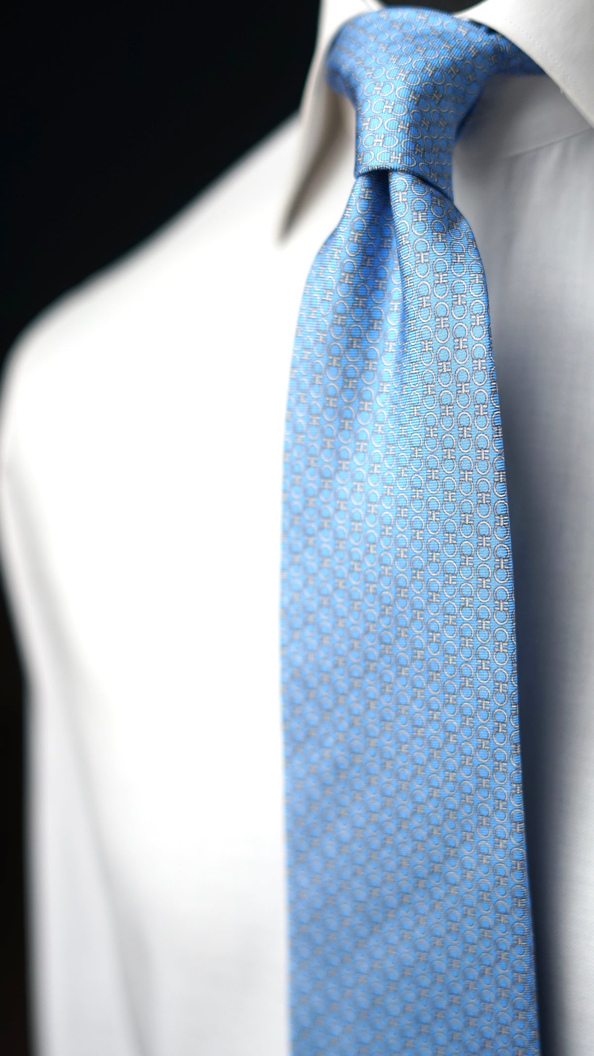 Bespoke Tapioca Cielo Silk Necktie