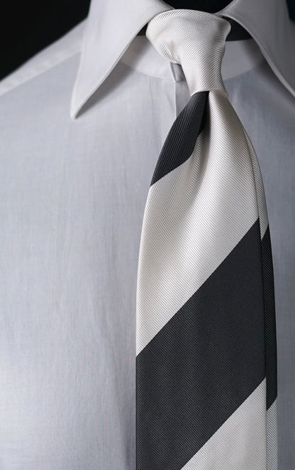 Avorio Grey Silk Necktie