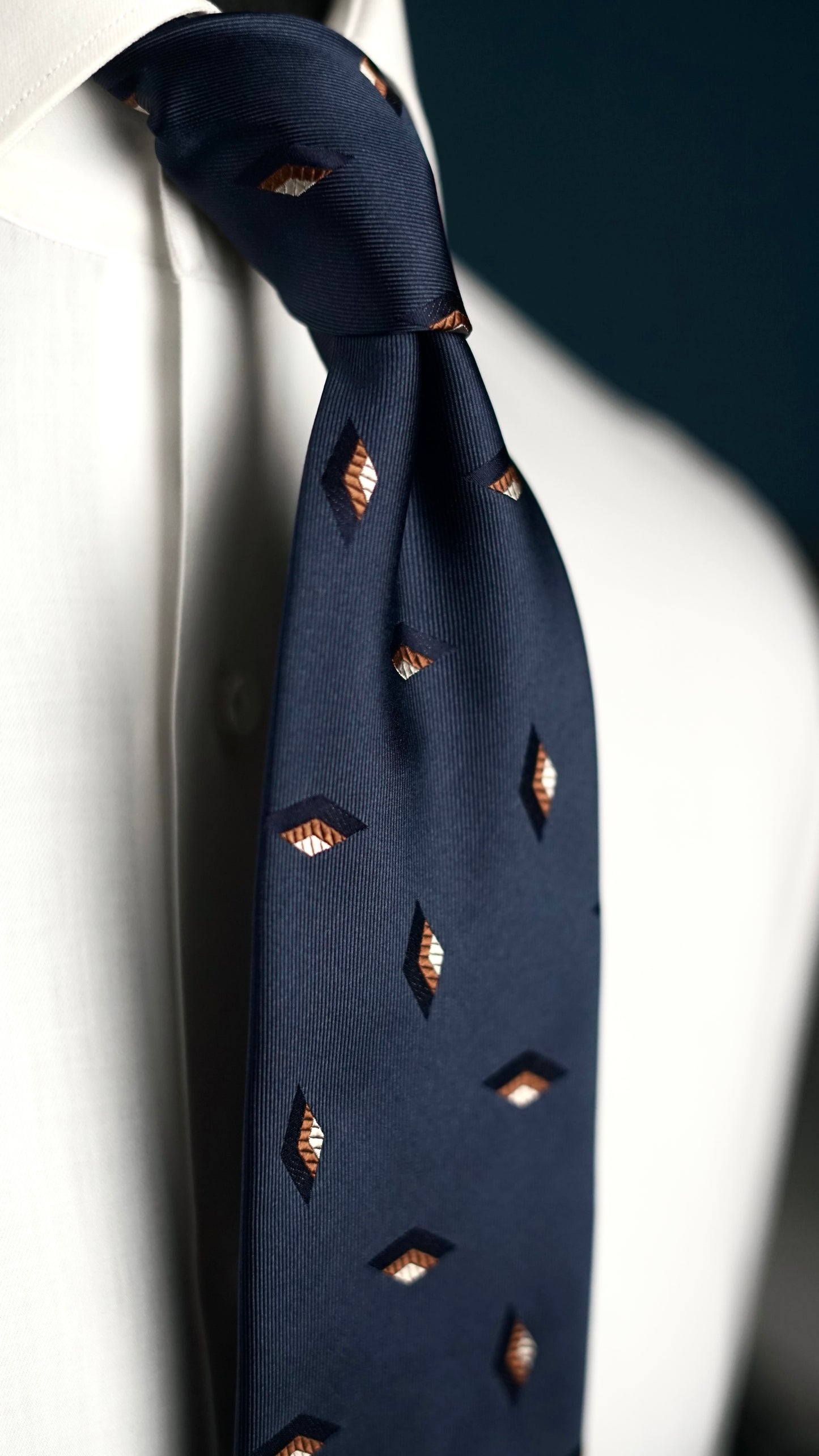 Bespoke Diomeda Navy Silk Necktie