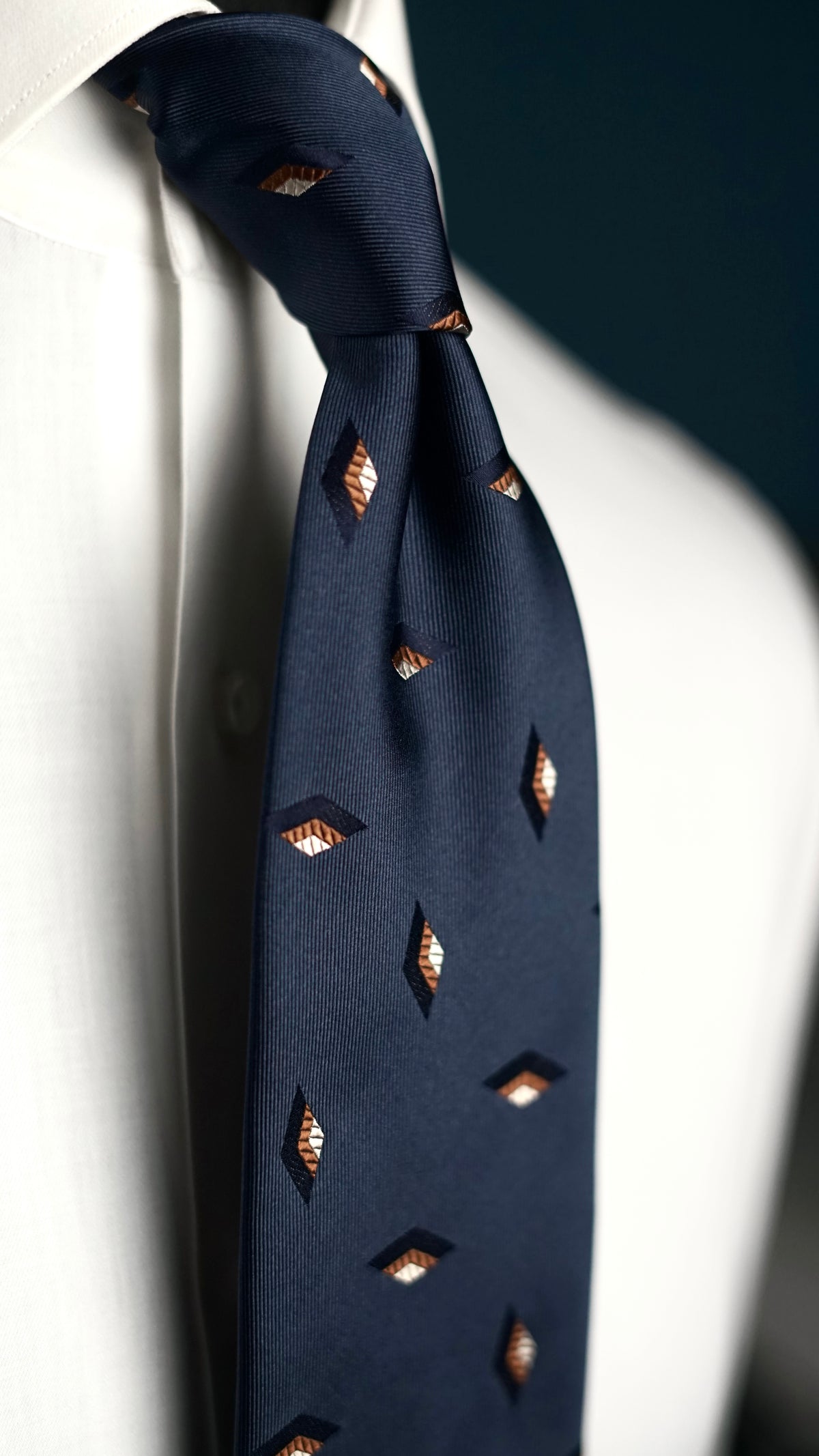 Bespoke Diomeda Navy Silk Necktie