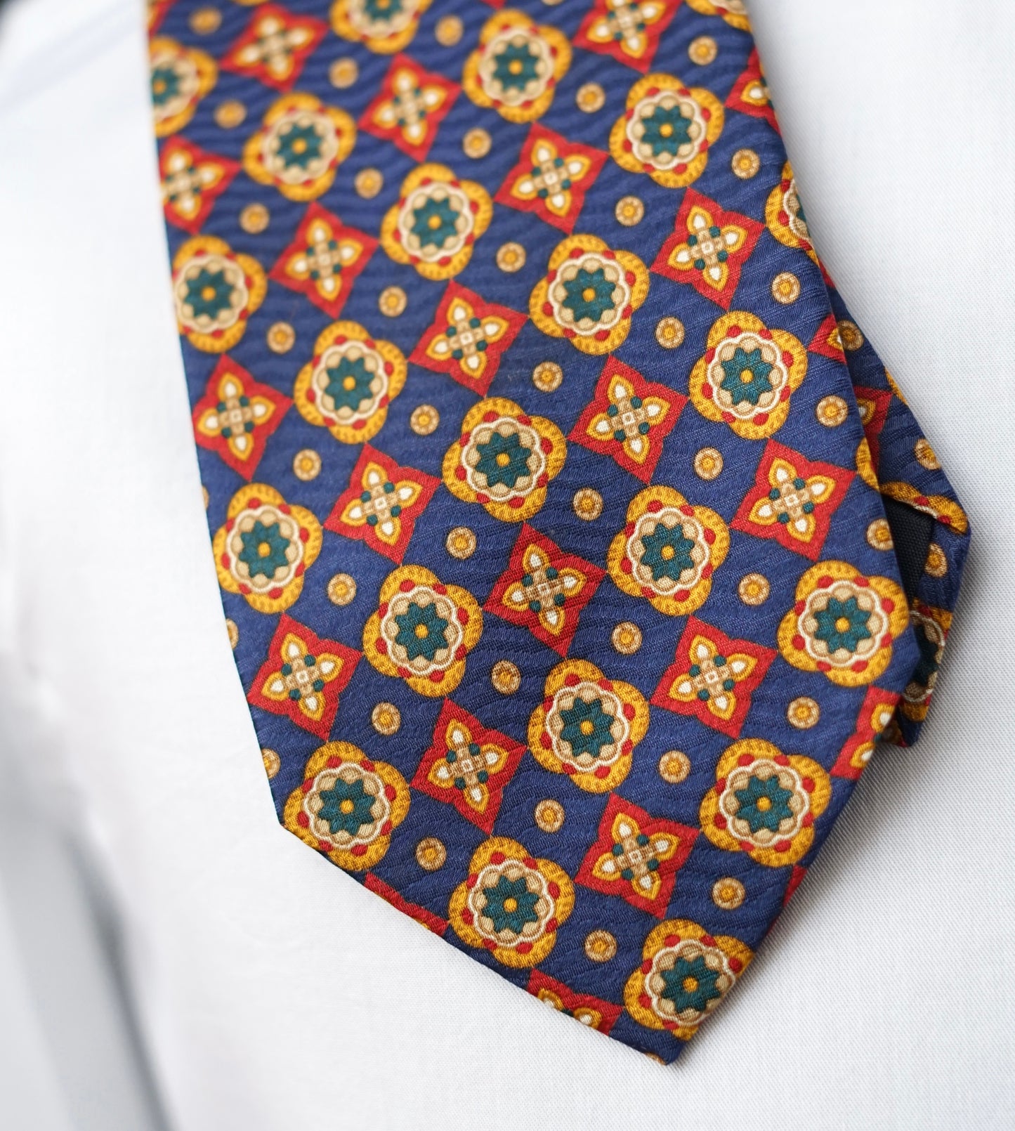 Ramona Vintage Tie