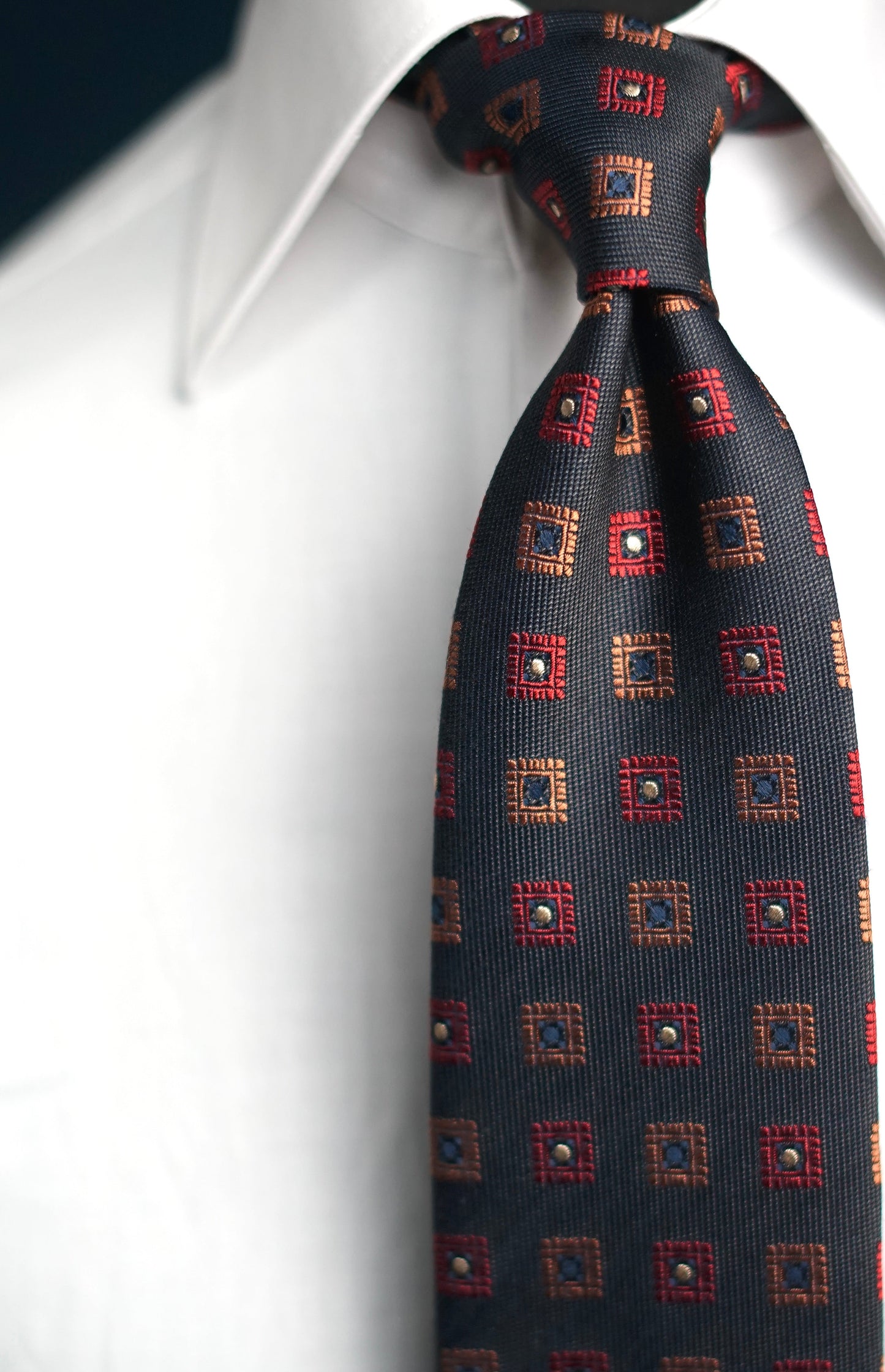 Bespoke Remigia Silk Necktie
