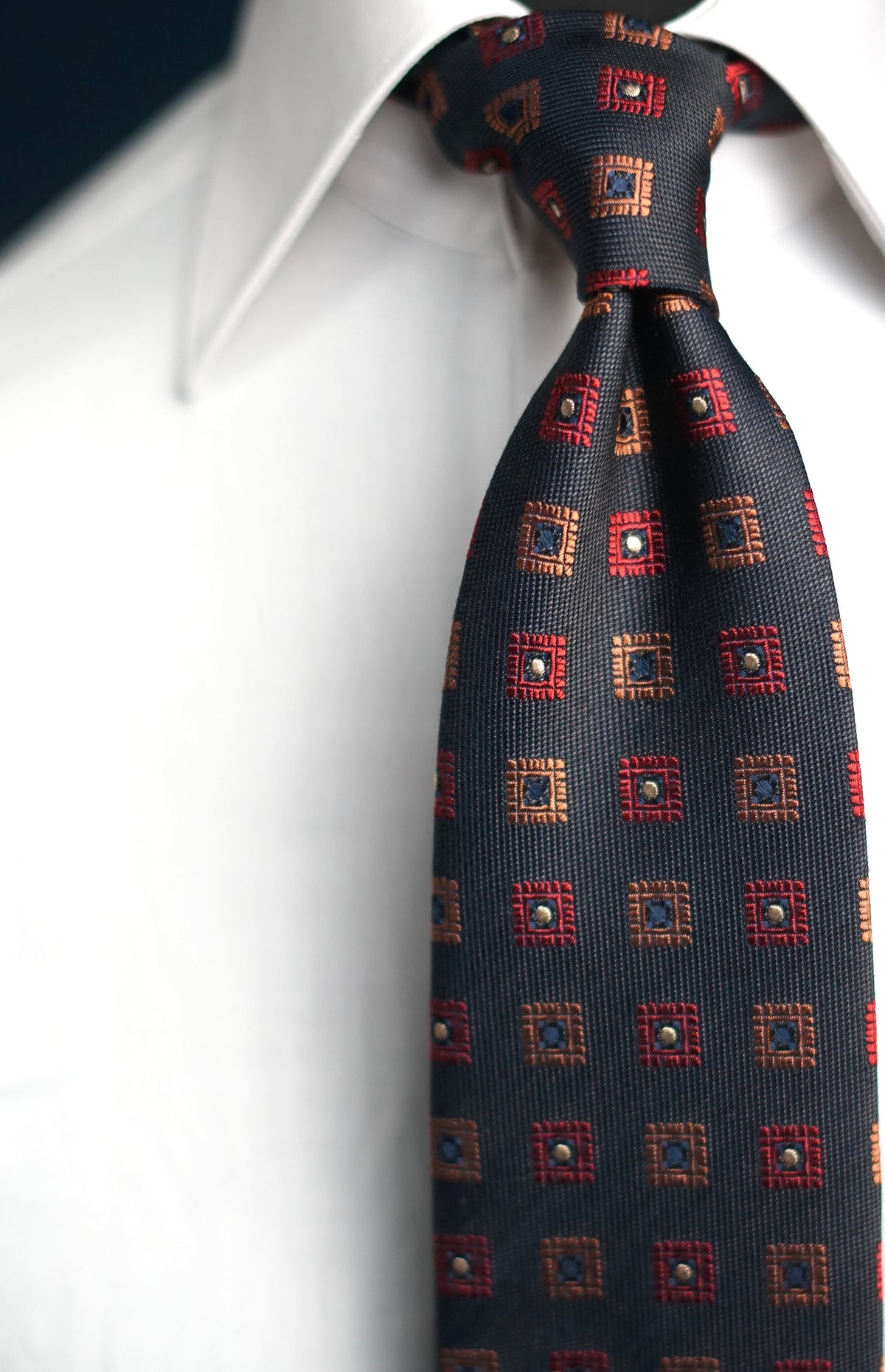 Bespoke Remigia Silk Necktie