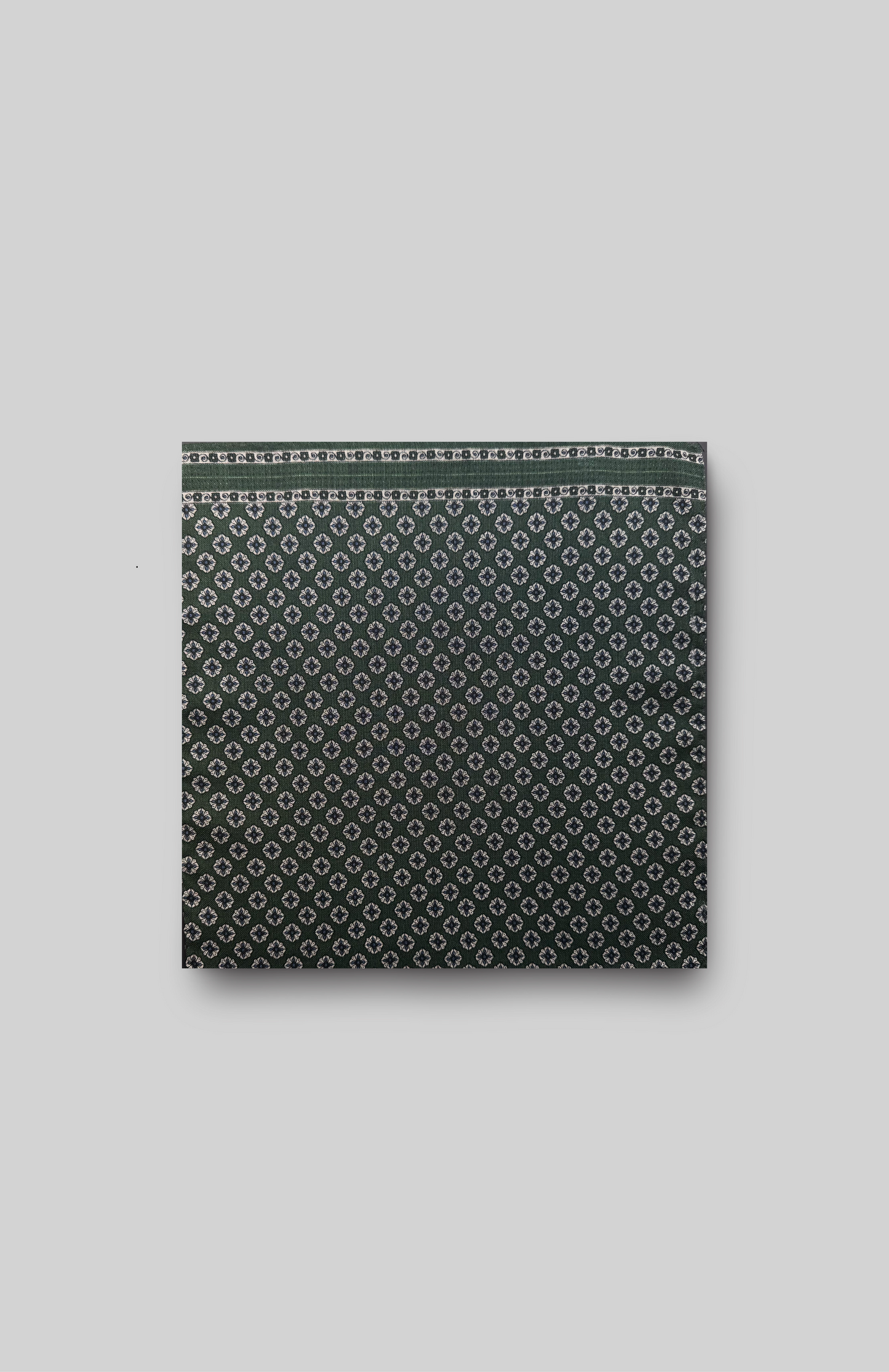 Vero Wool One Side Edged Pocket Square