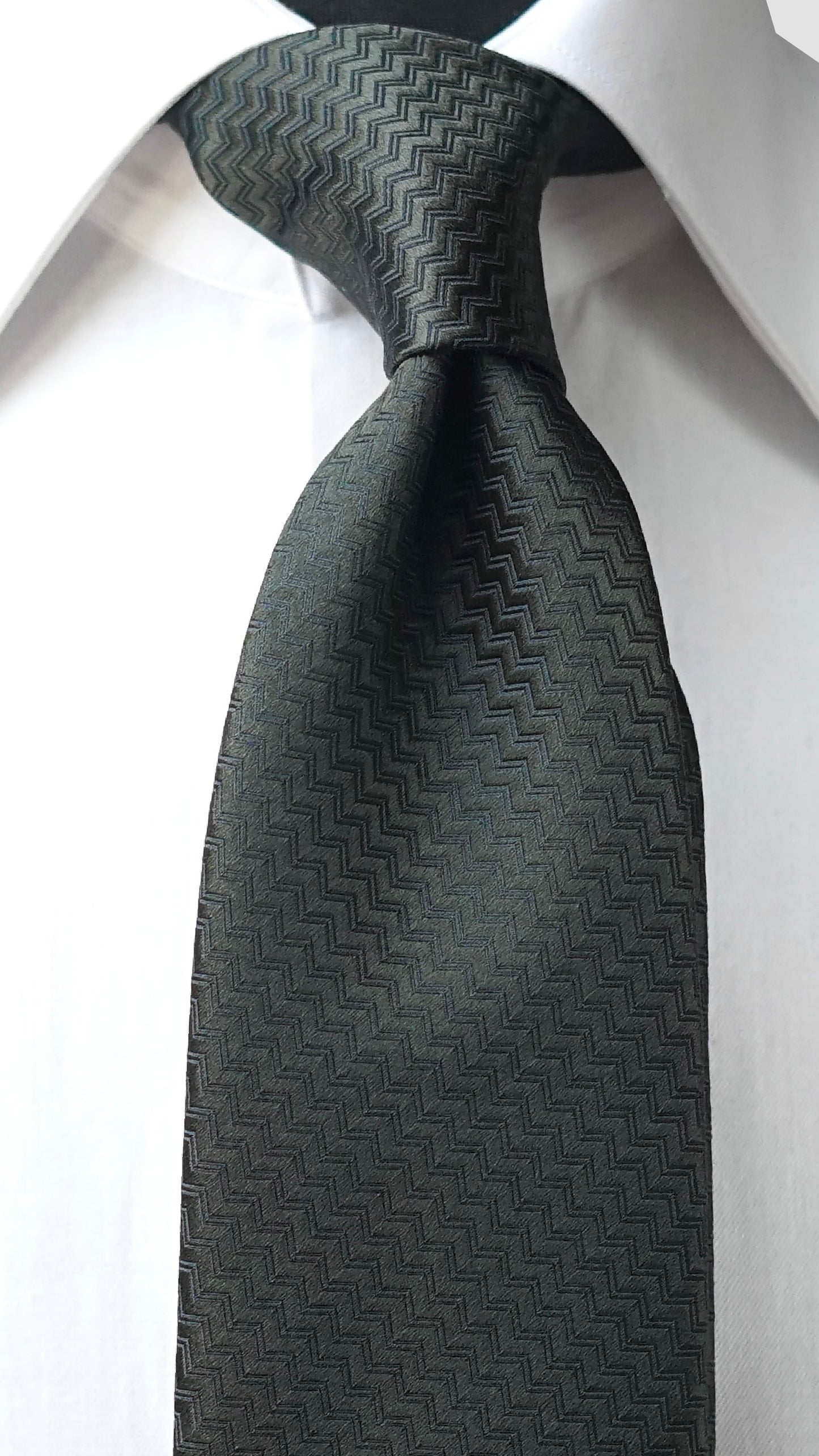 Bespoke Riga Green Silk Necktie