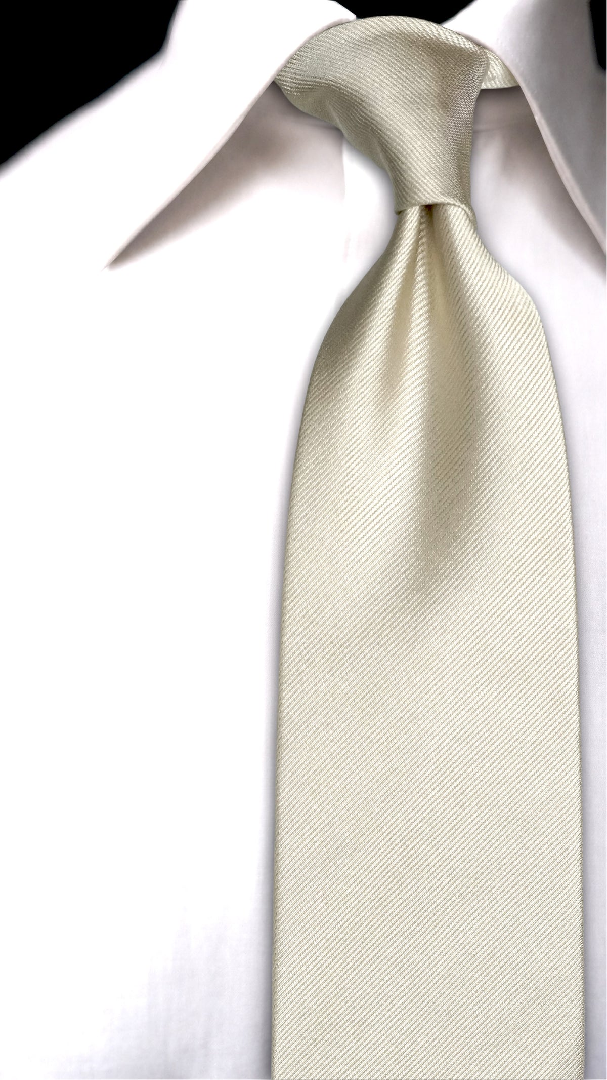 Buttercream Solida Silk Necktie