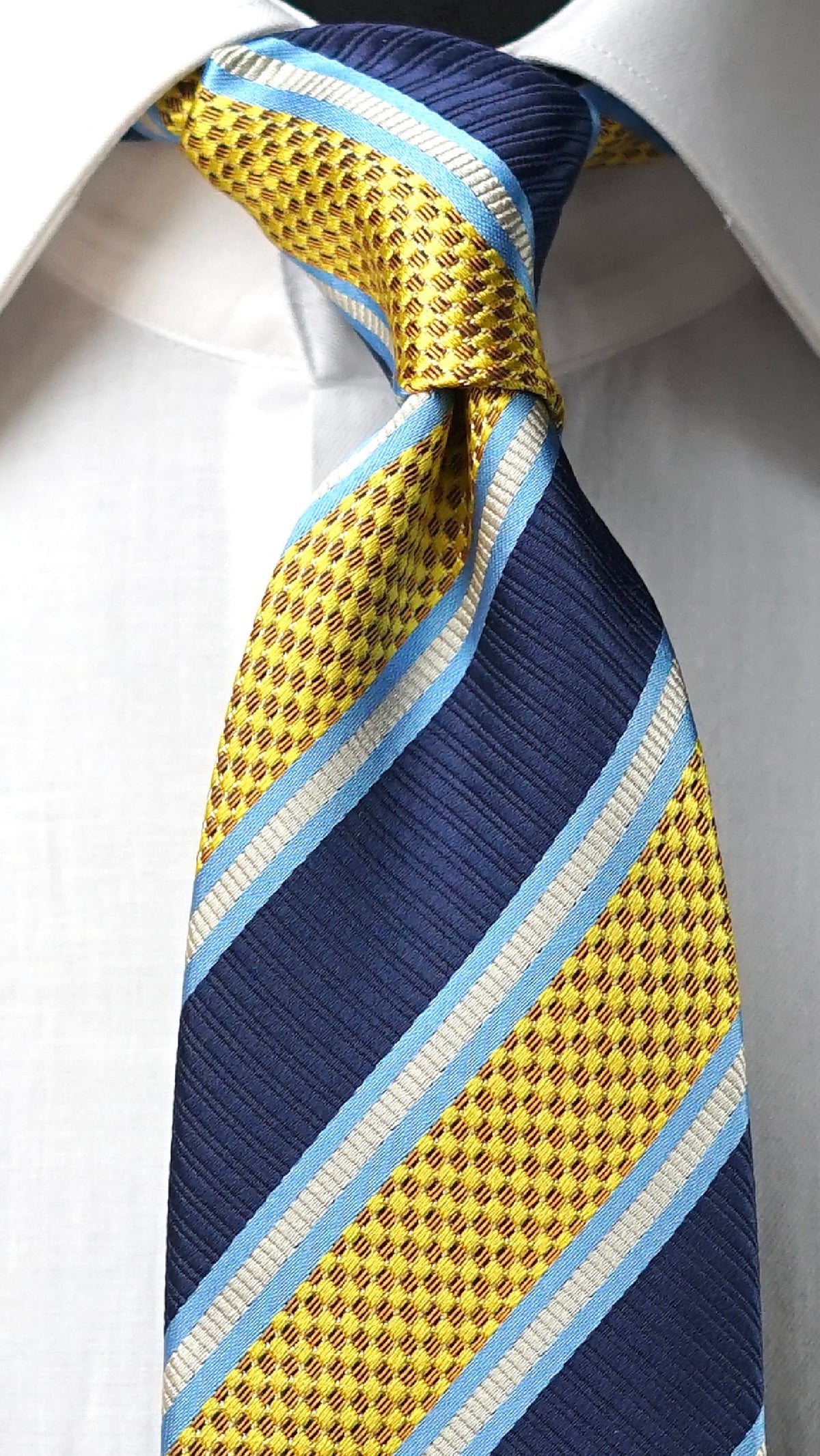 Bespoke Clara Silk Necktie