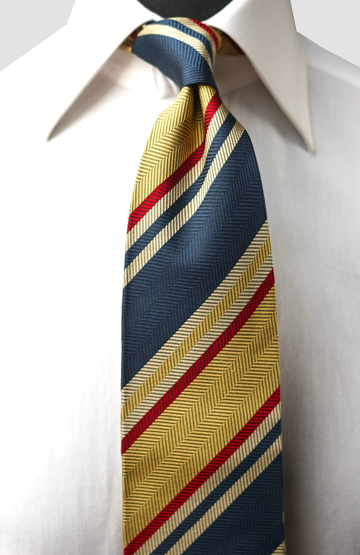 Gelsa Vintage Tie