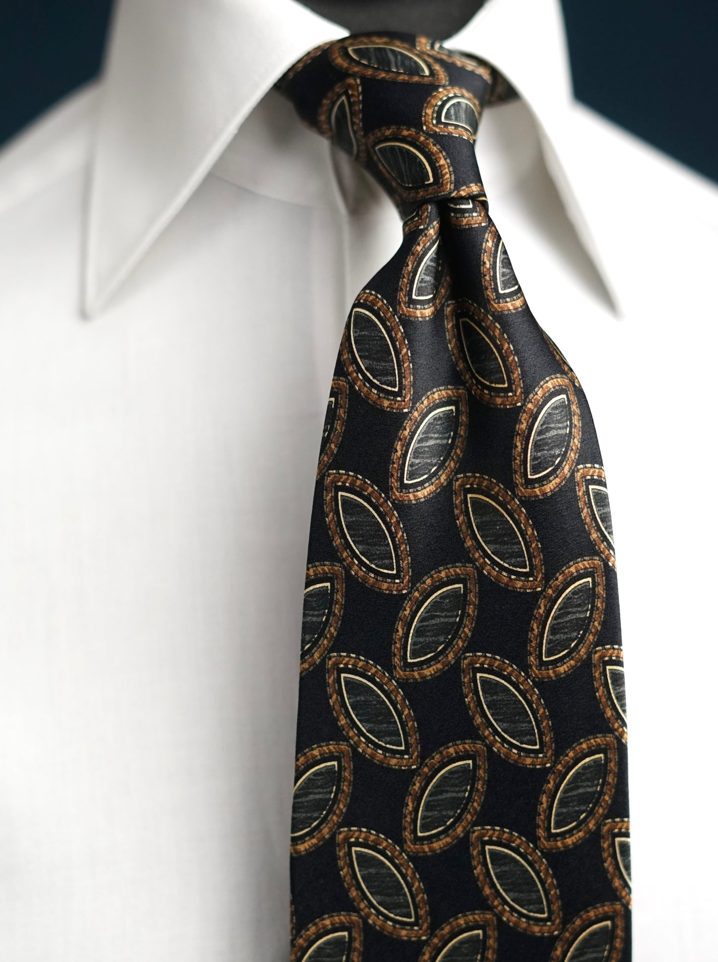 Pavonessa Vintage Tie