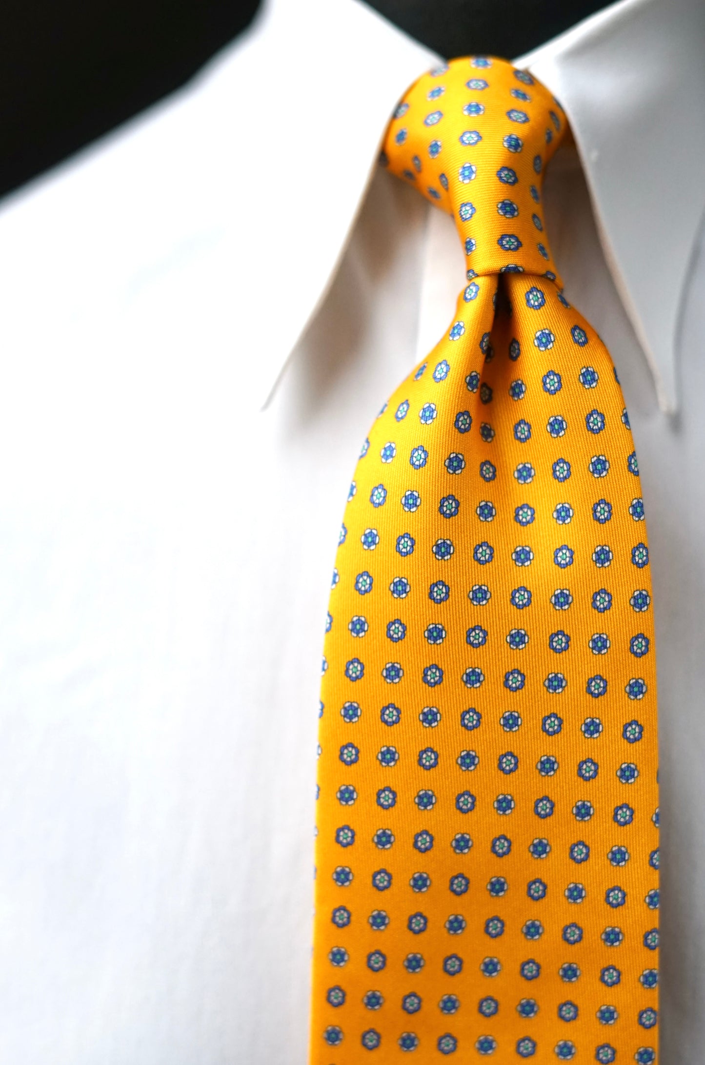 Gerania Vintage Tie