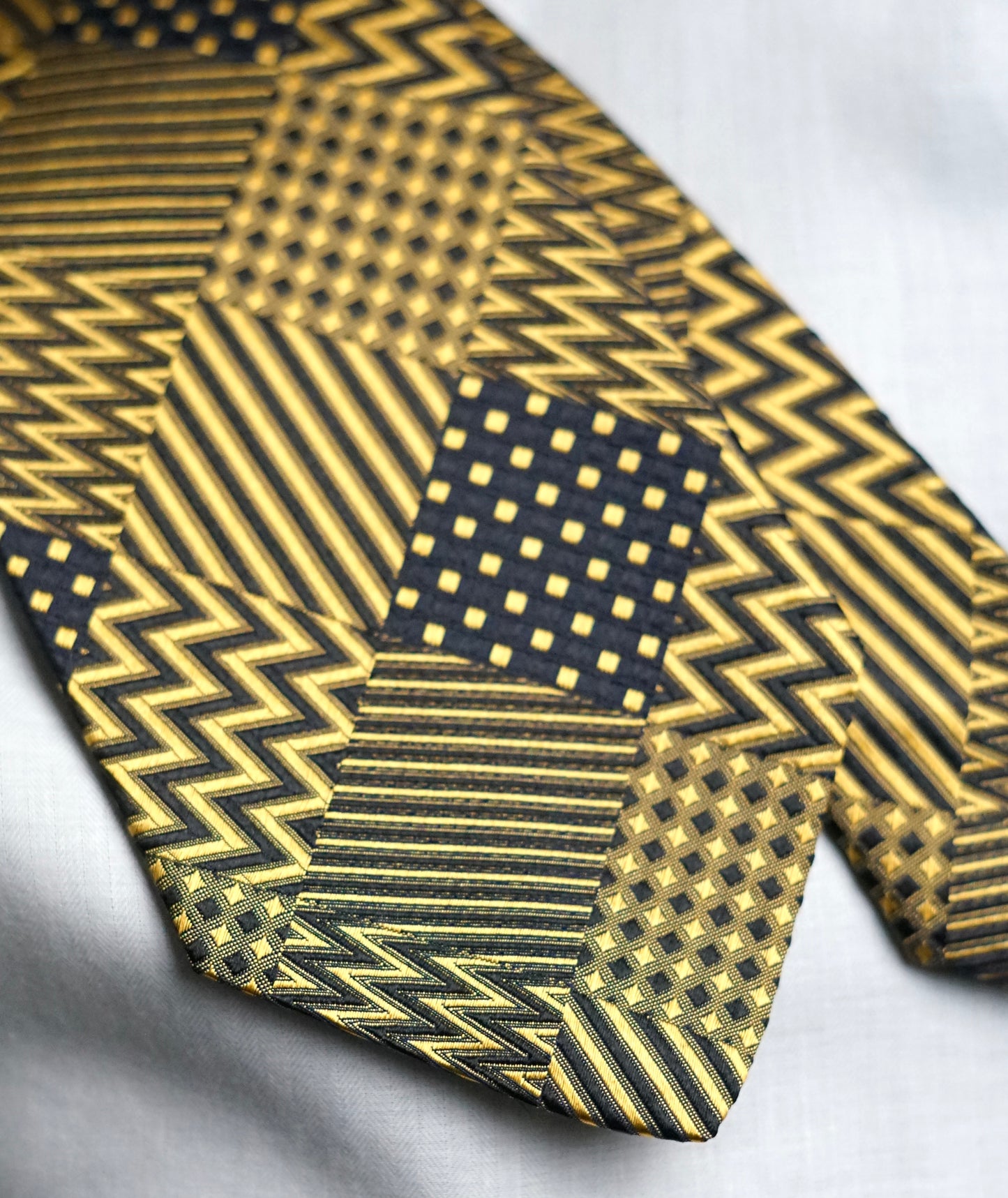 Gervasa Vintage Tie