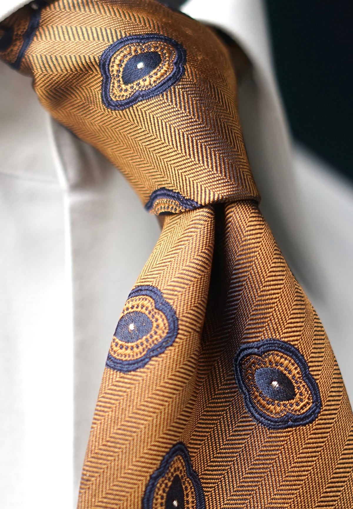 Bespoke Terrenia Silk Necktie