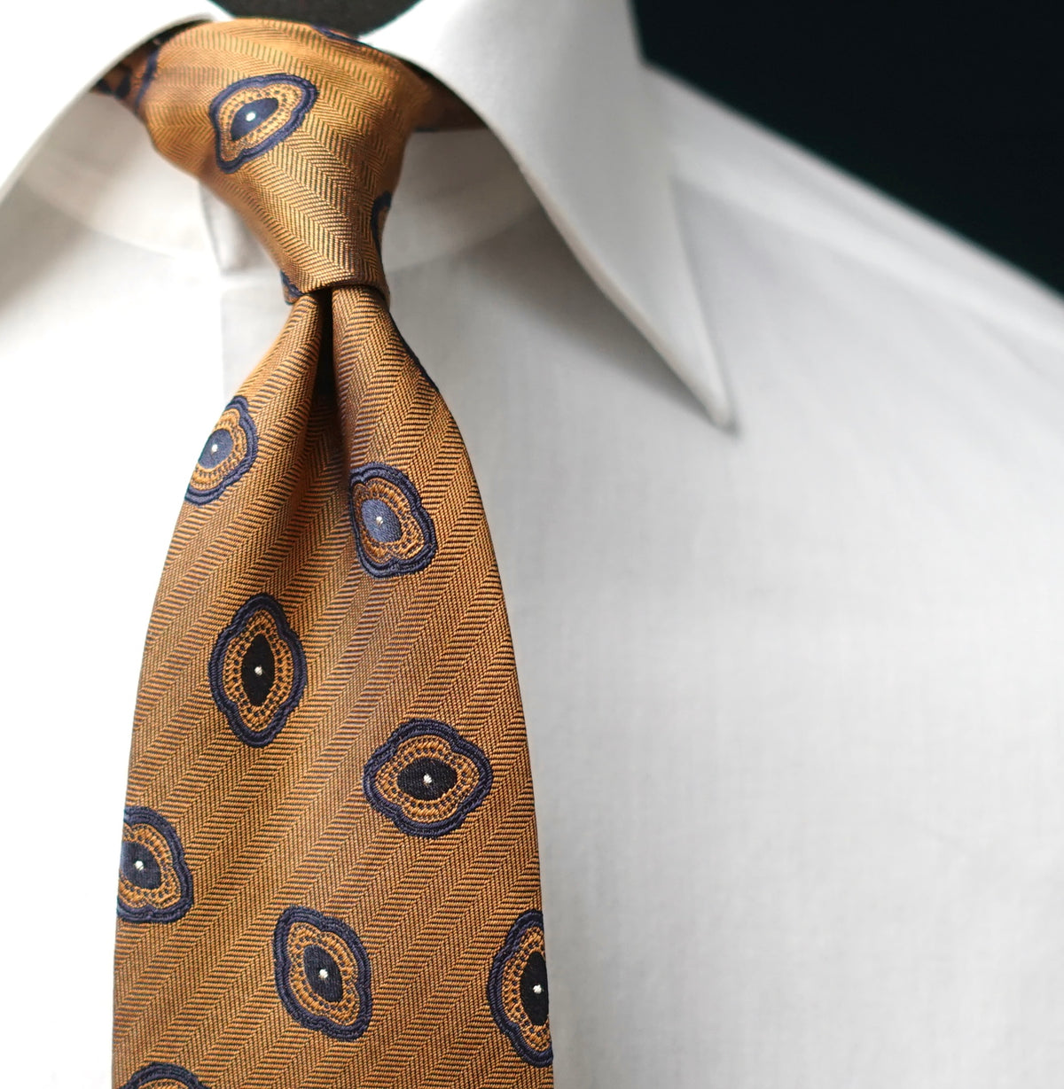 Bespoke Terrenia Silk Necktie