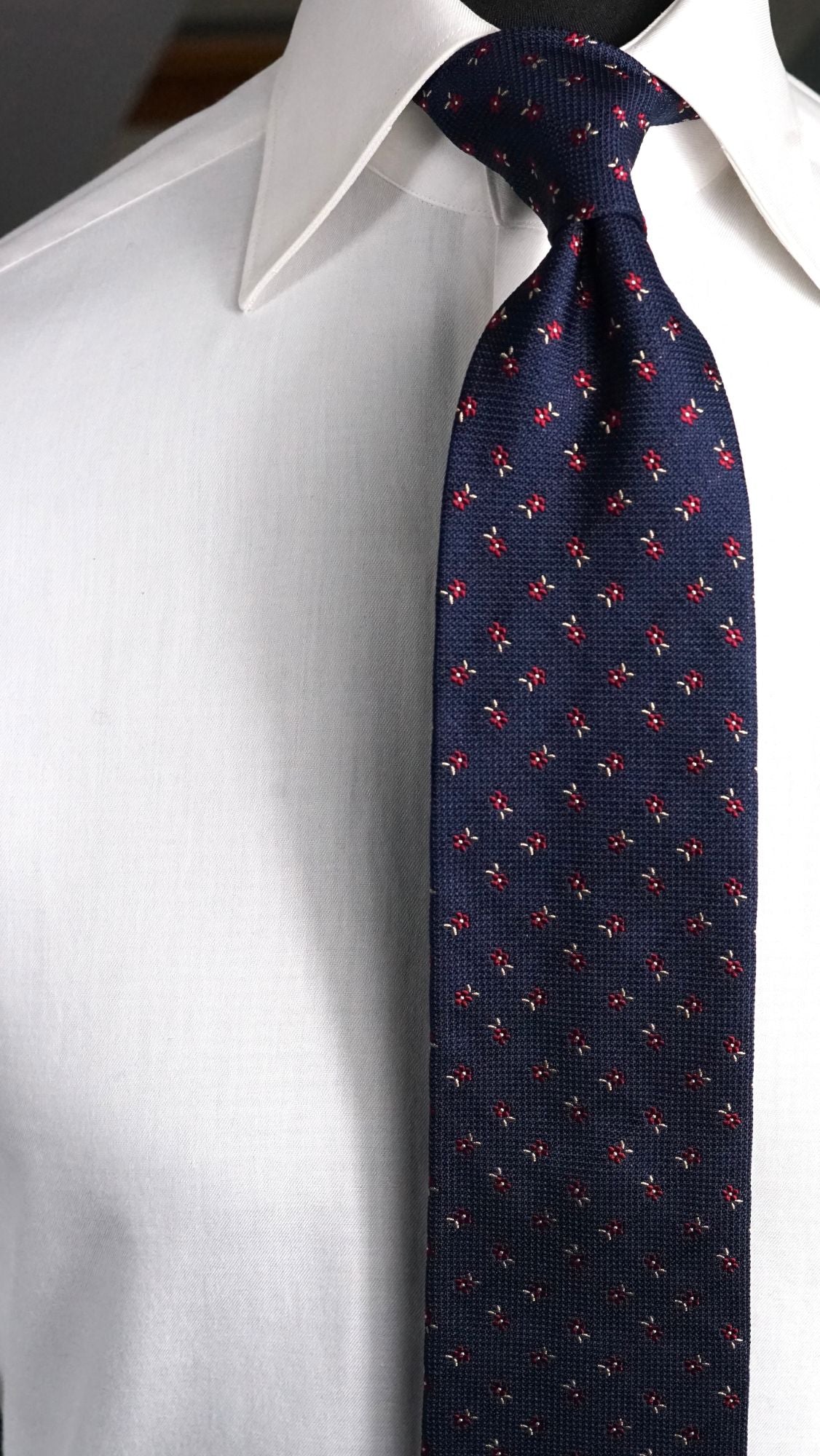 Ippolita navy floral jacquard silk tie by DIROMA 1980, front view
