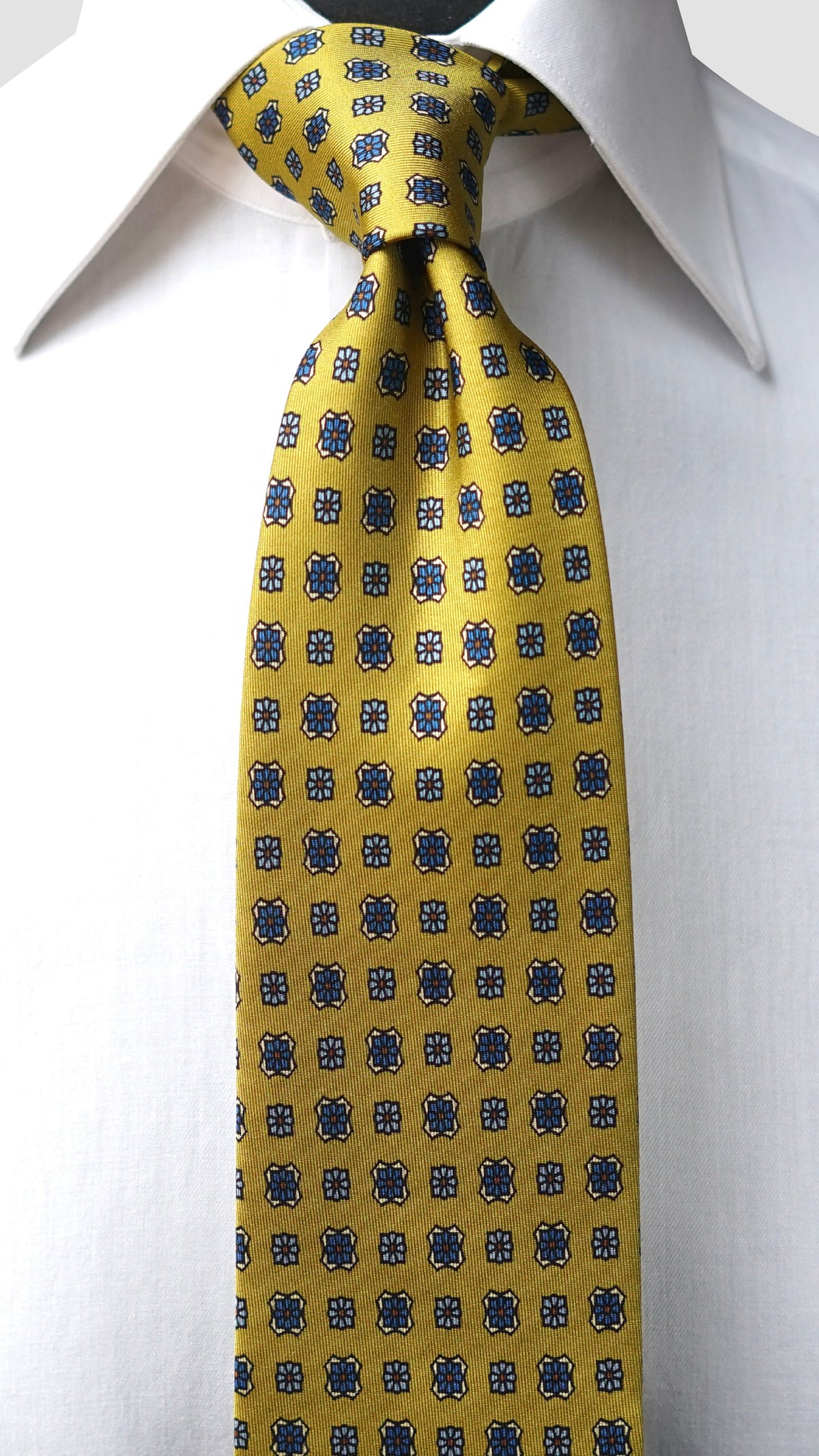 Cedra Silk Necktie