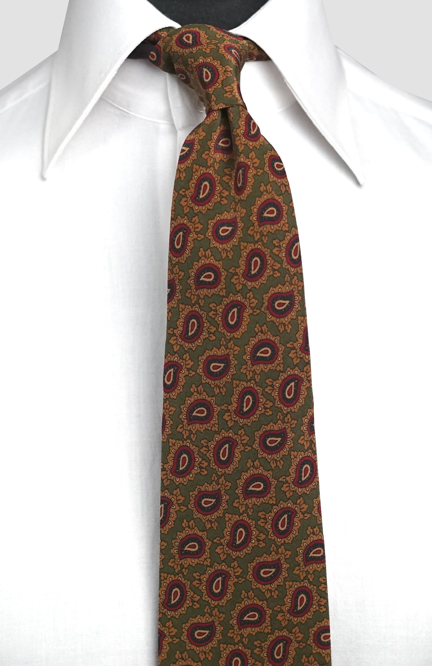 Tamara Vintage Tie