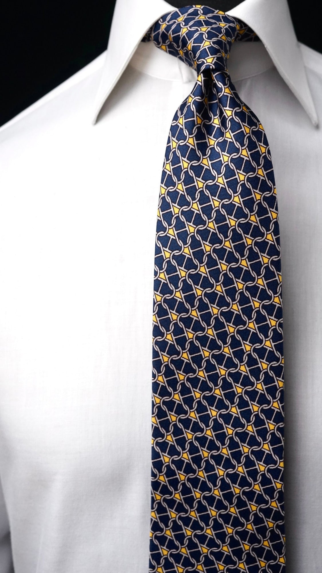 Tecla navy chain-link silk tie by DIROMA 1980, front view