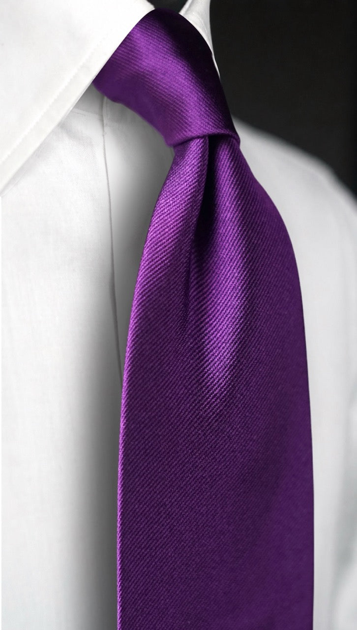 Bespoke Viola Solida Silk Necktie