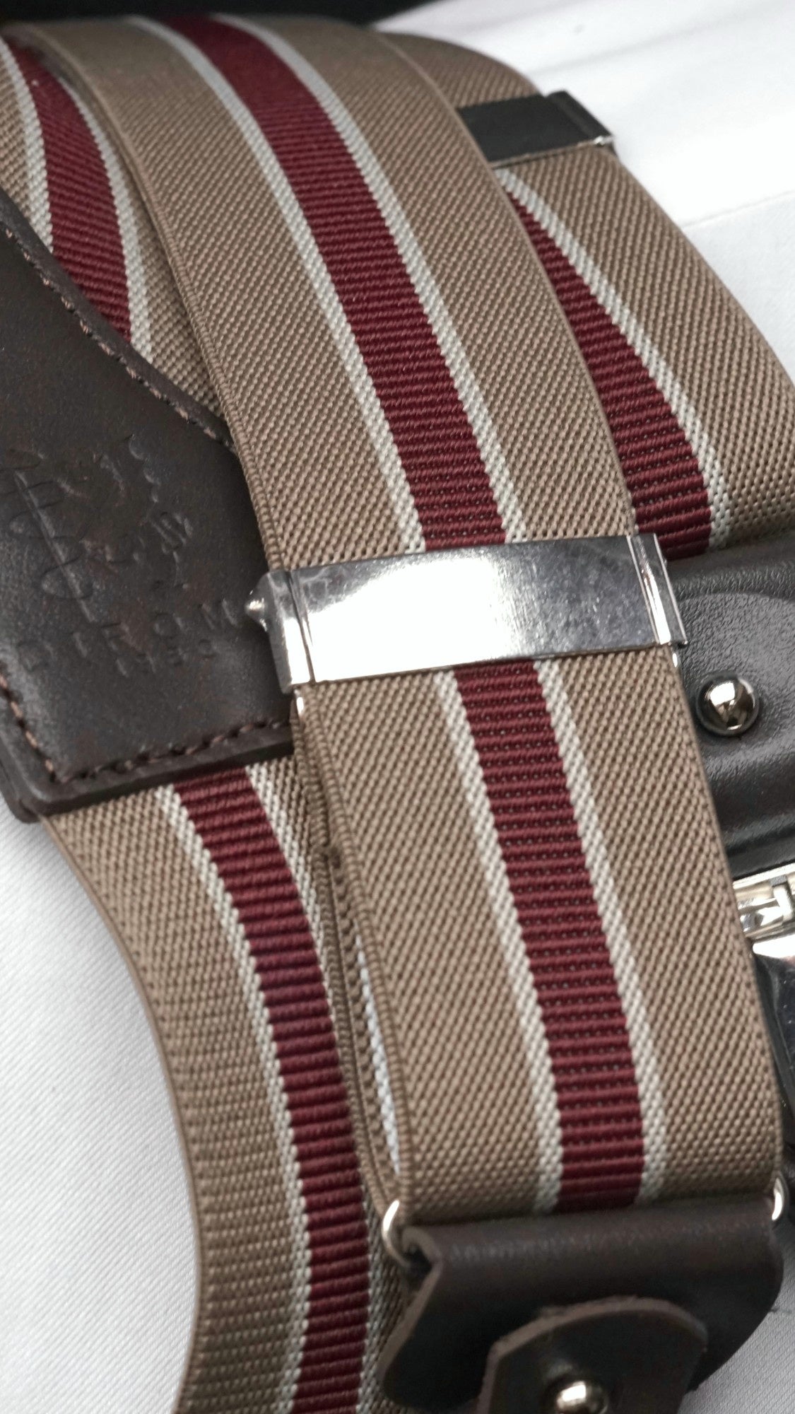 Vittorio braces adjuster and clip/button fastening